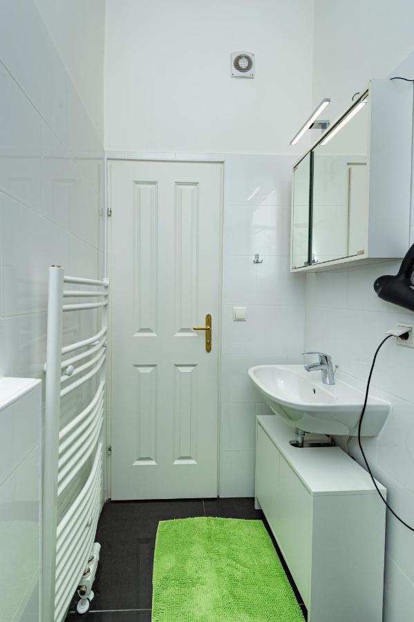 Moderne 2-Zimmer Wohnung In Wien Экстерьер фото
